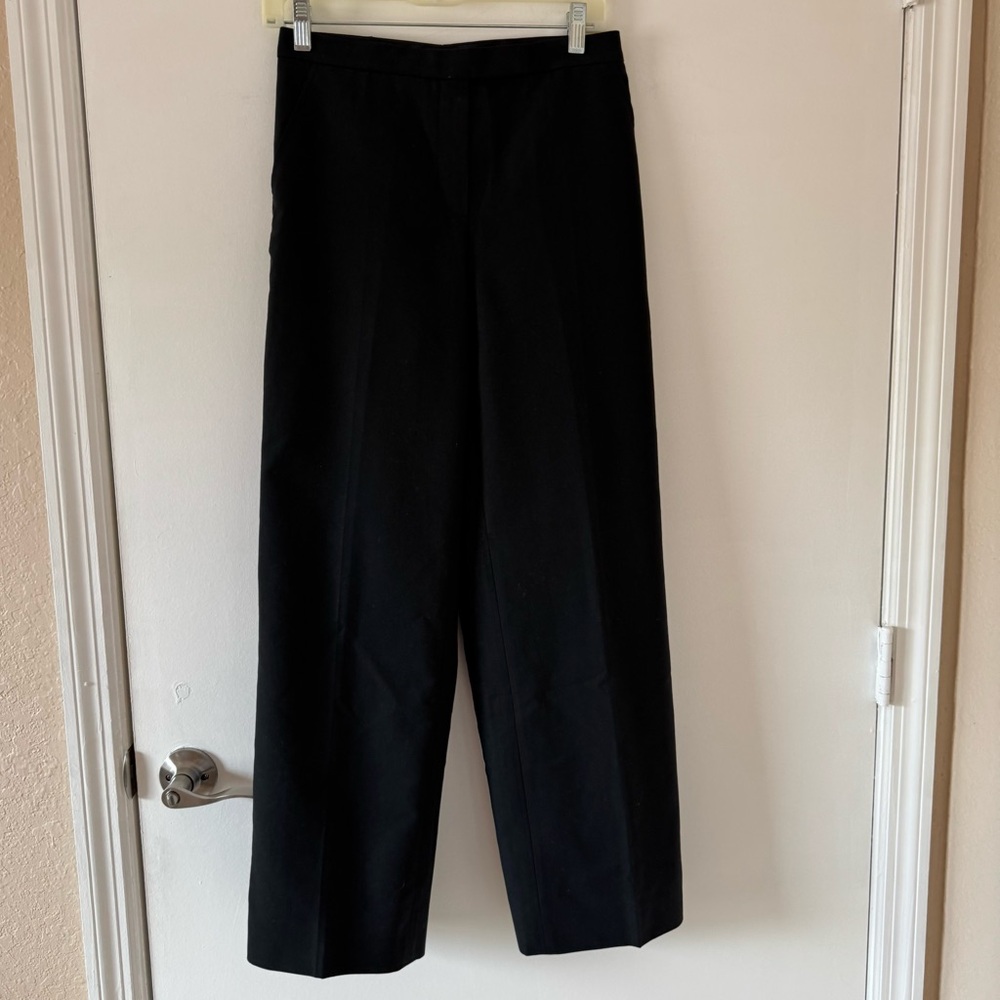 Armani Collezioni Women's Black
Dress Pants Wide Leg Trousers 4
Made In Italy